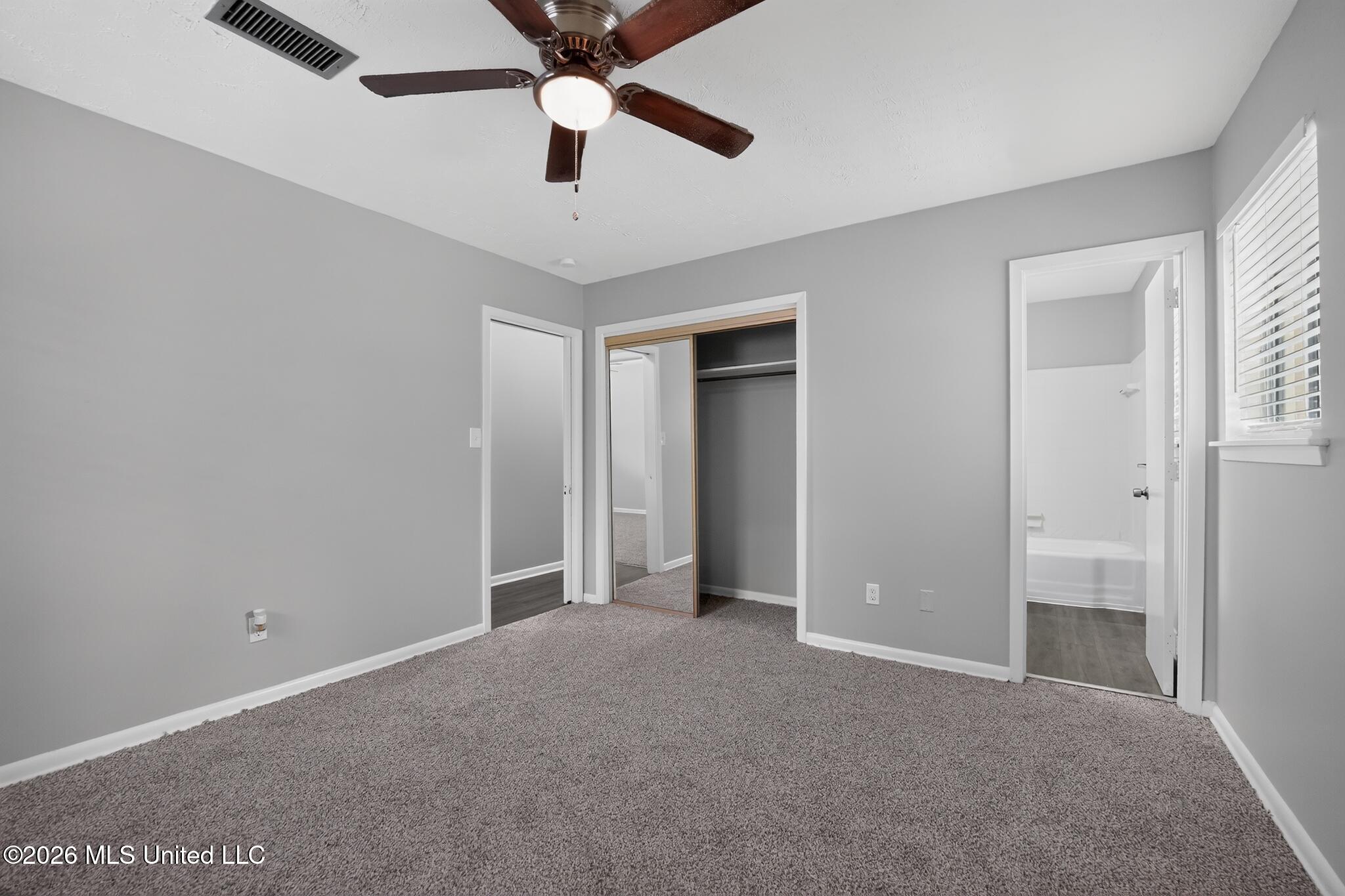 5305 Keele Street Property Photo 16