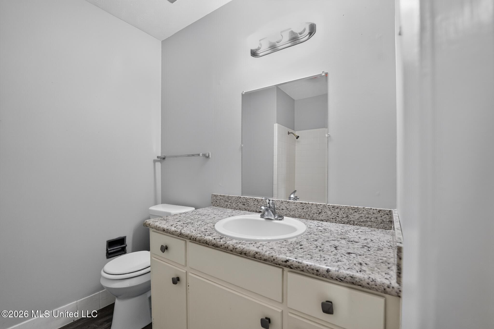 5305 Keele Street Property Photo 17