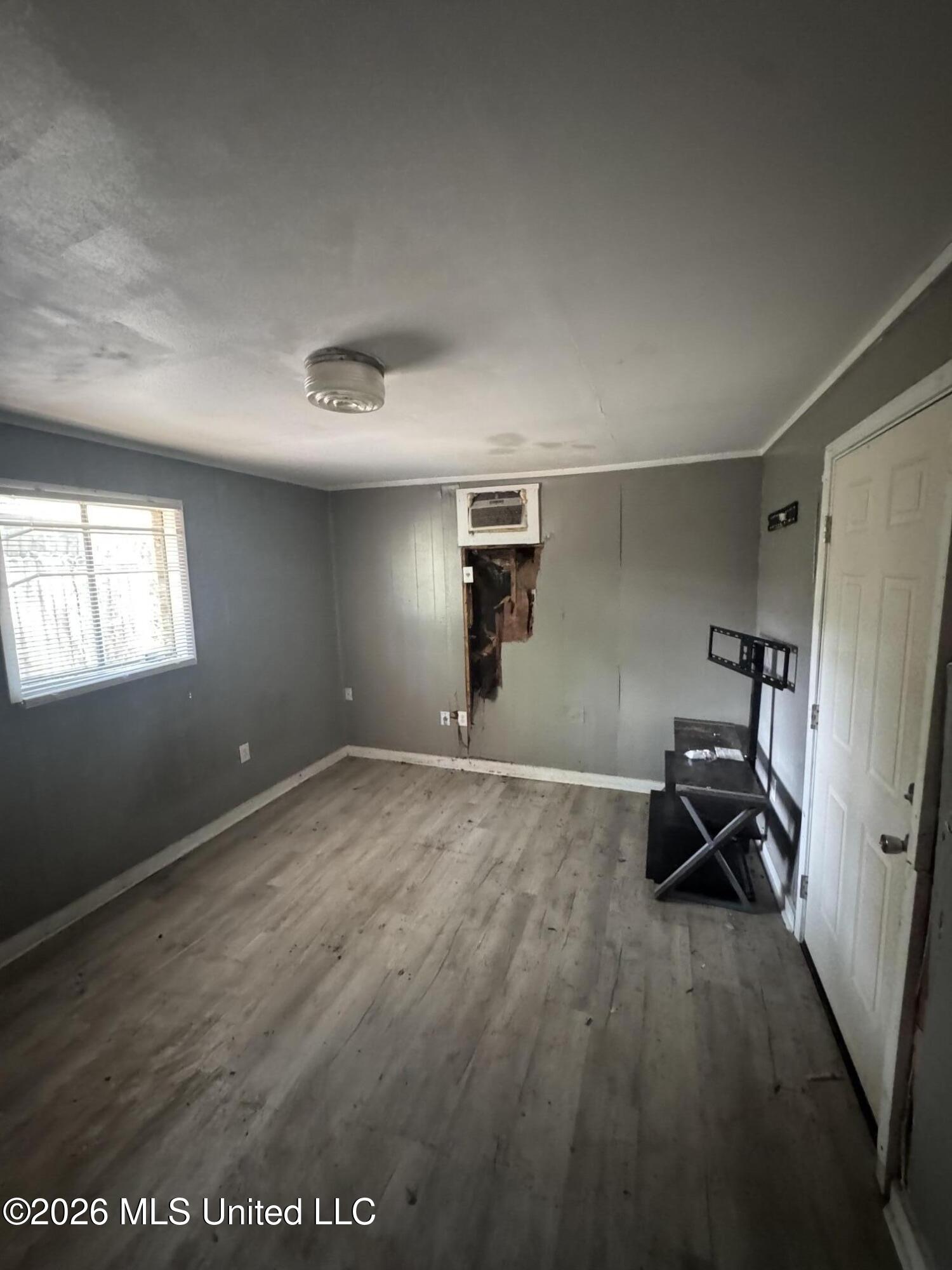 1572 E Mcdowell Road Property Photo 7