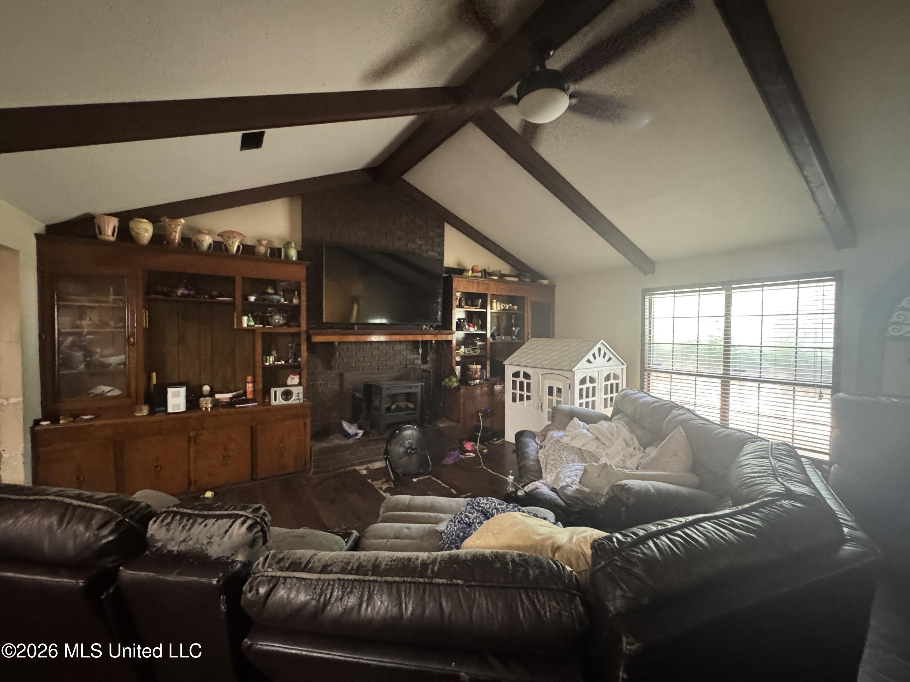 3918 Forest Lake Drive Property Photo 5