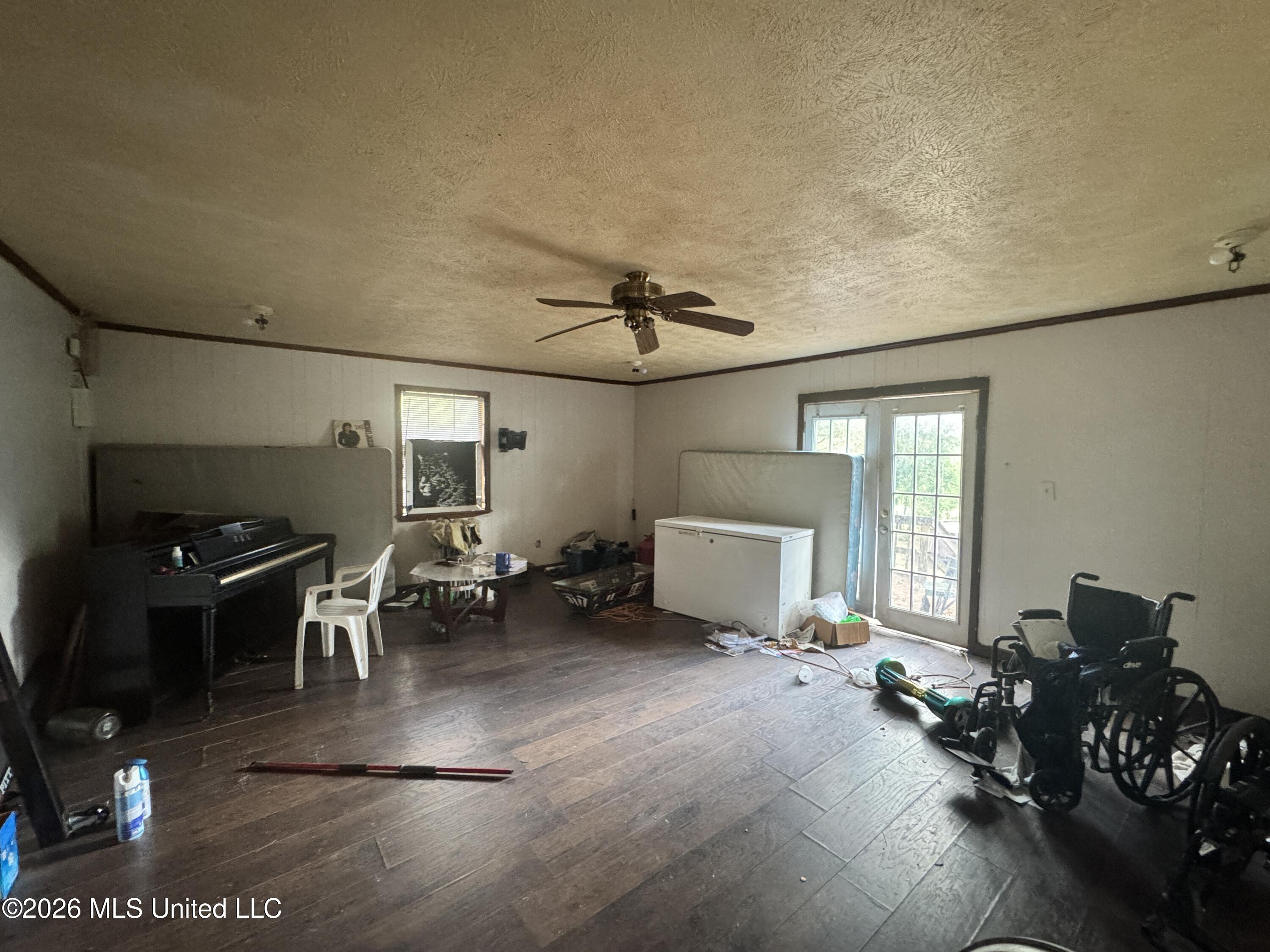 3918 Forest Lake Drive Property Photo 16