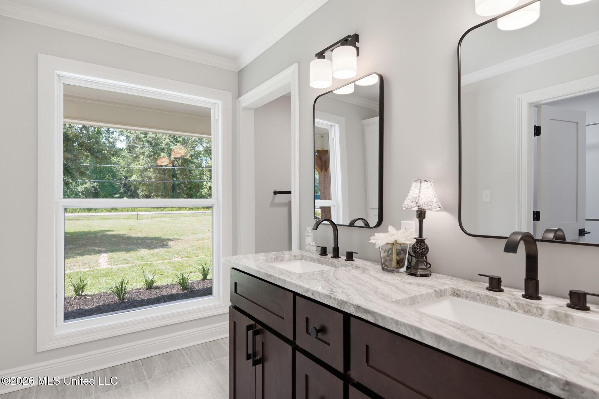 501 Carterville Road Property Photo 8