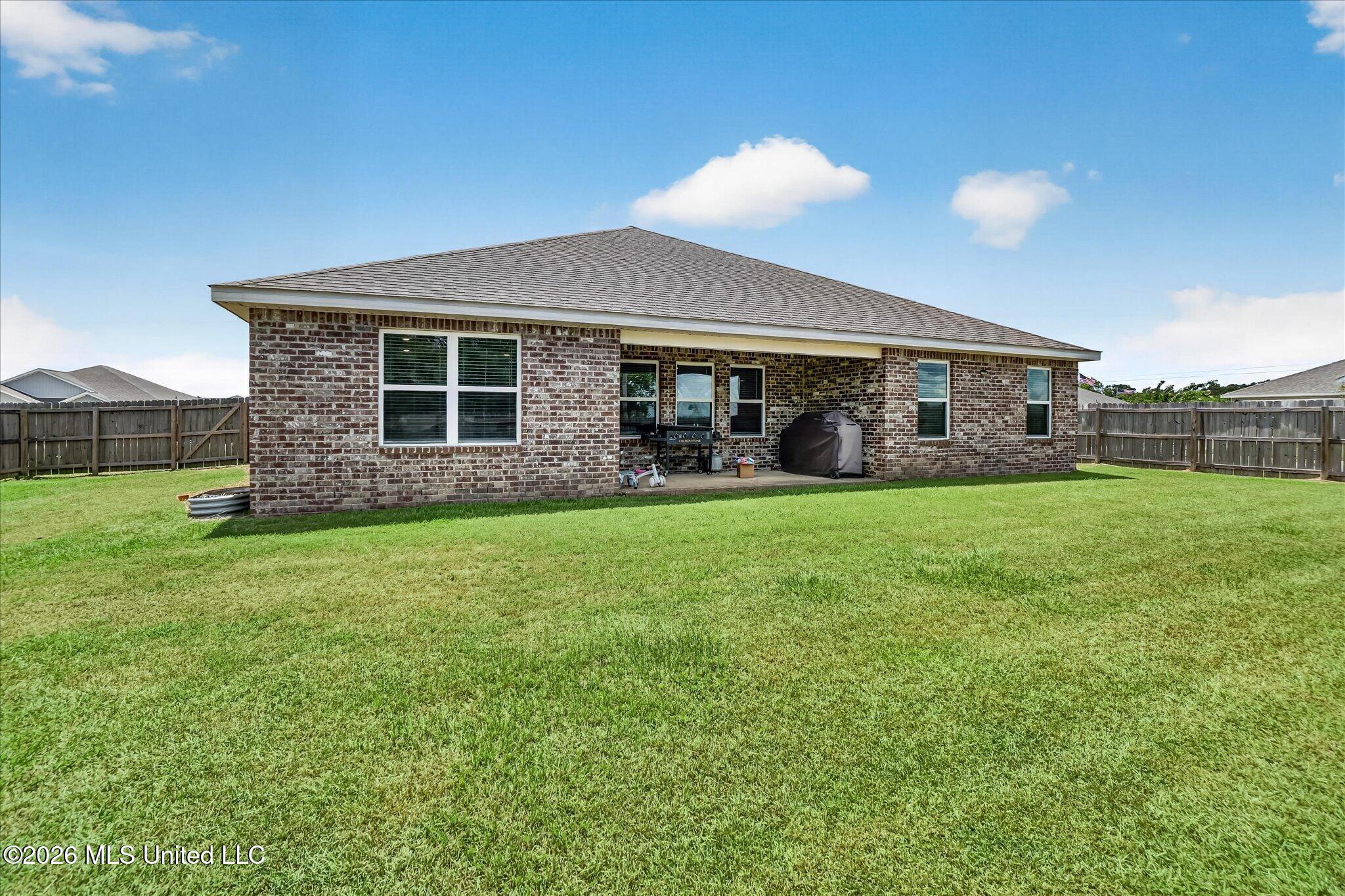 15266 Cypress Way Property Photo 38