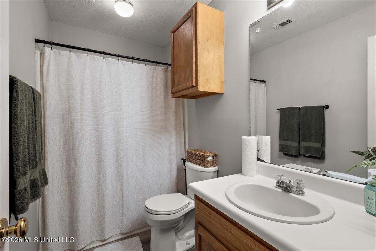 111 Barnett Bend Lane Property Photo 13