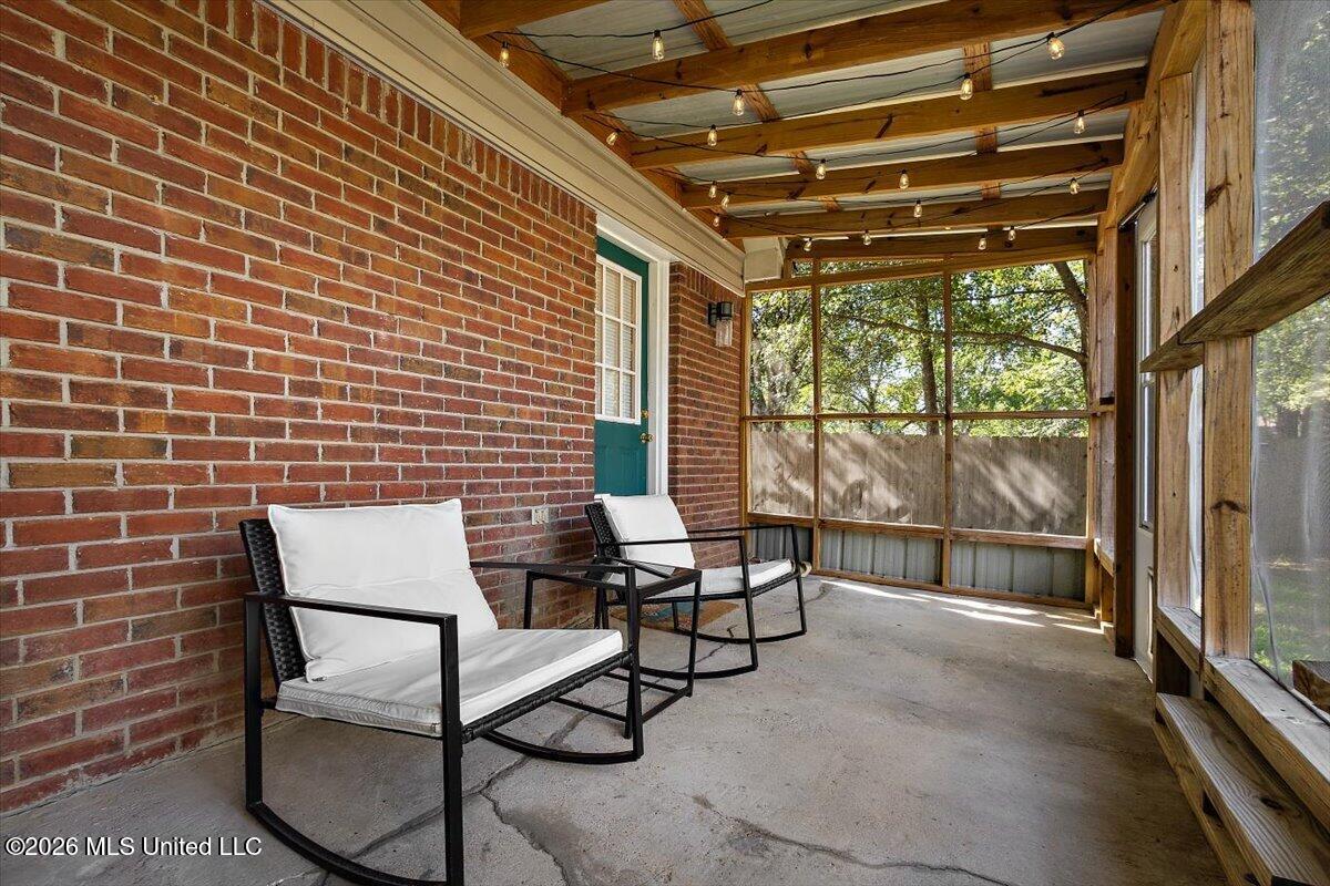 111 Barnett Bend Lane Property Photo 16