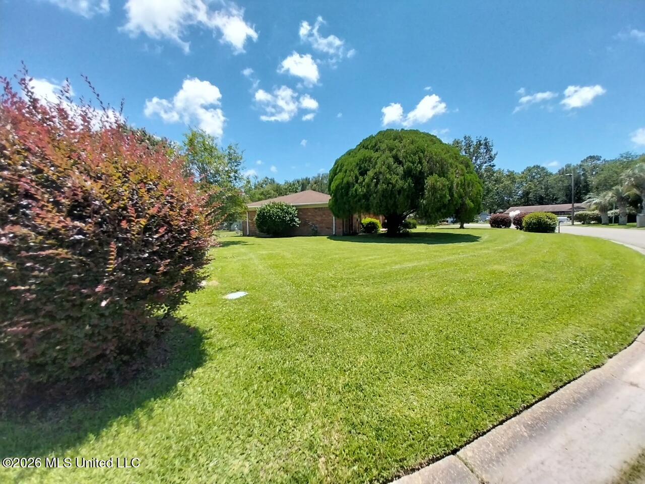 2305 Lynn Avenue Property Photo 7