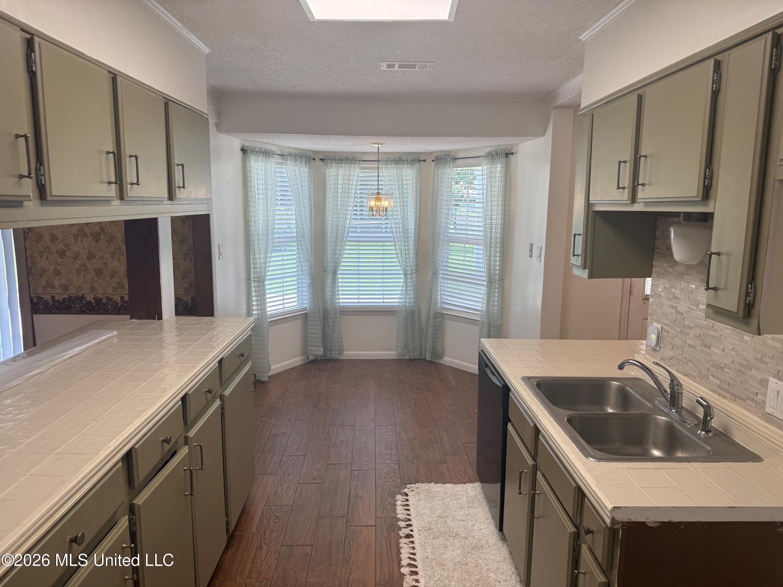 2305 Lynn Avenue Property Photo 19