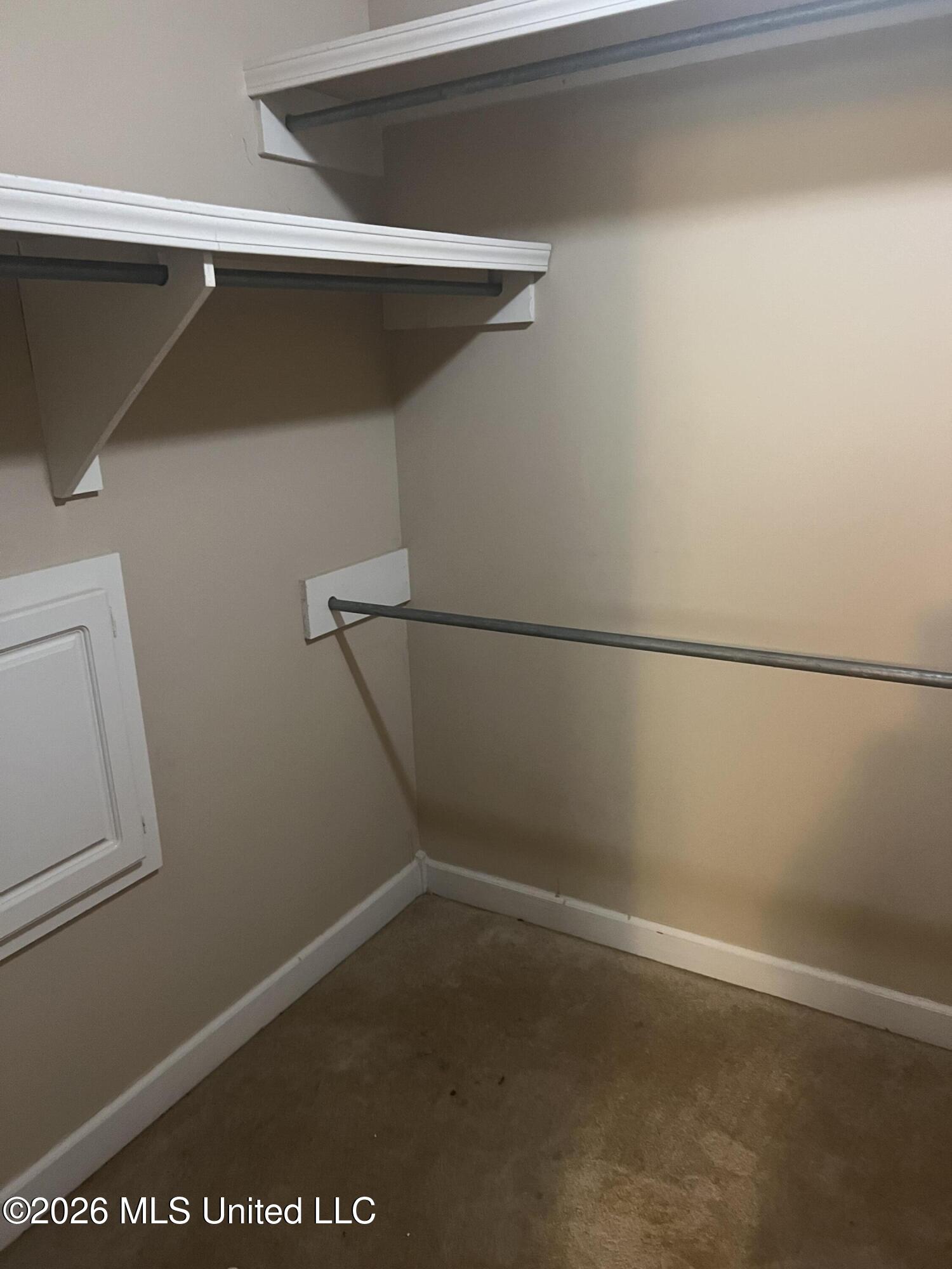308 Seminole Circle Property Photo 13