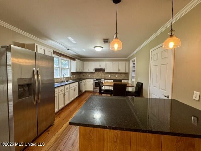 6 Turtle Lane Property Photo 9