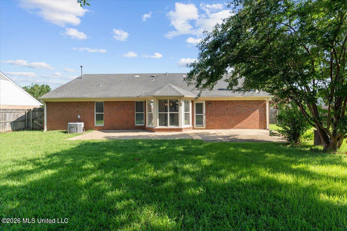 10417 Amanda Drive Property Photo 24