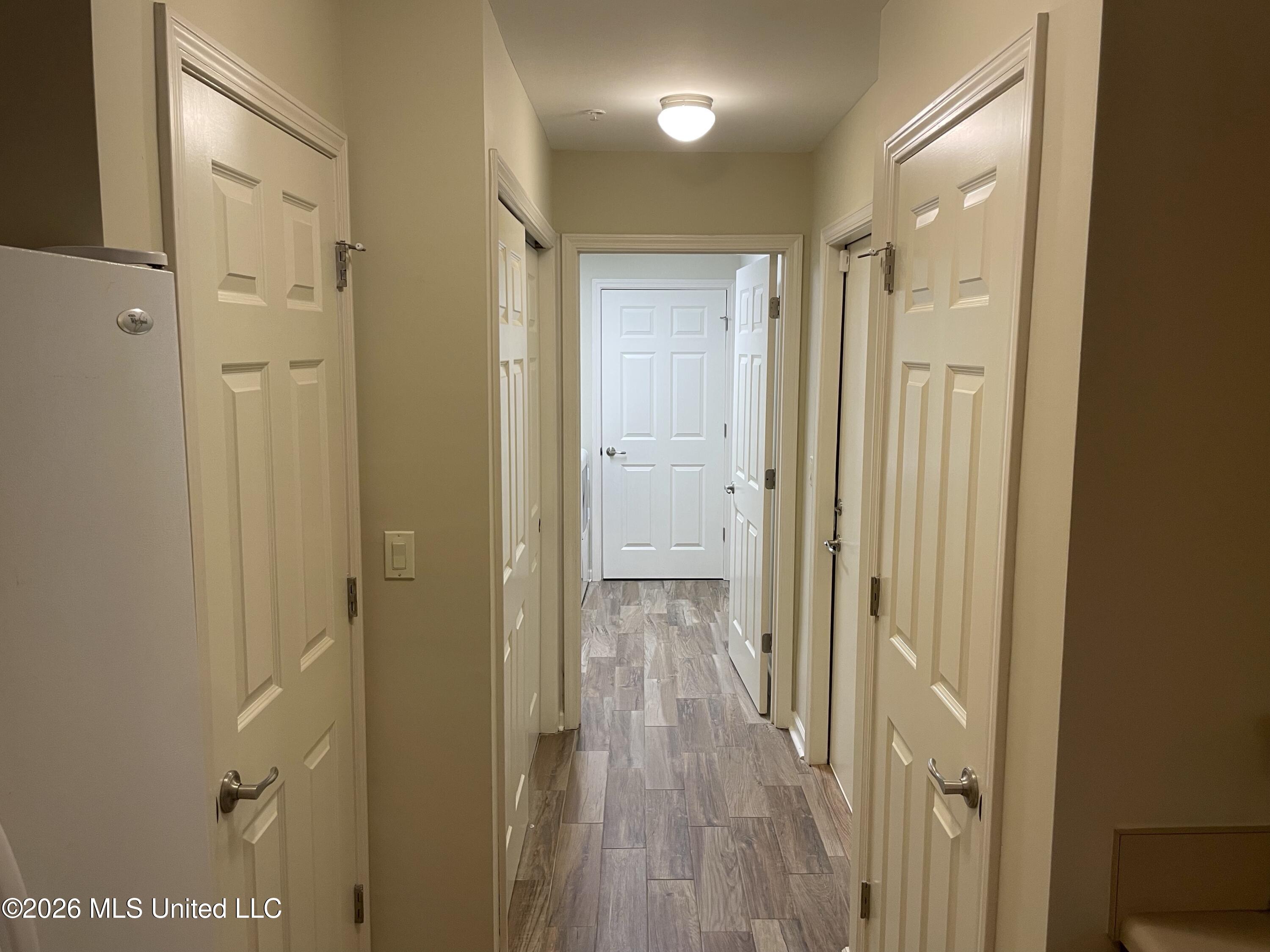 8925 Oak Branch Lane Property Photo 18