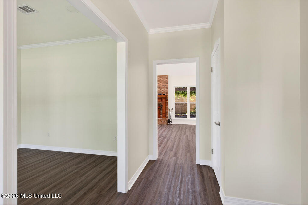 2365 Park Place Drive Property Photo 5
