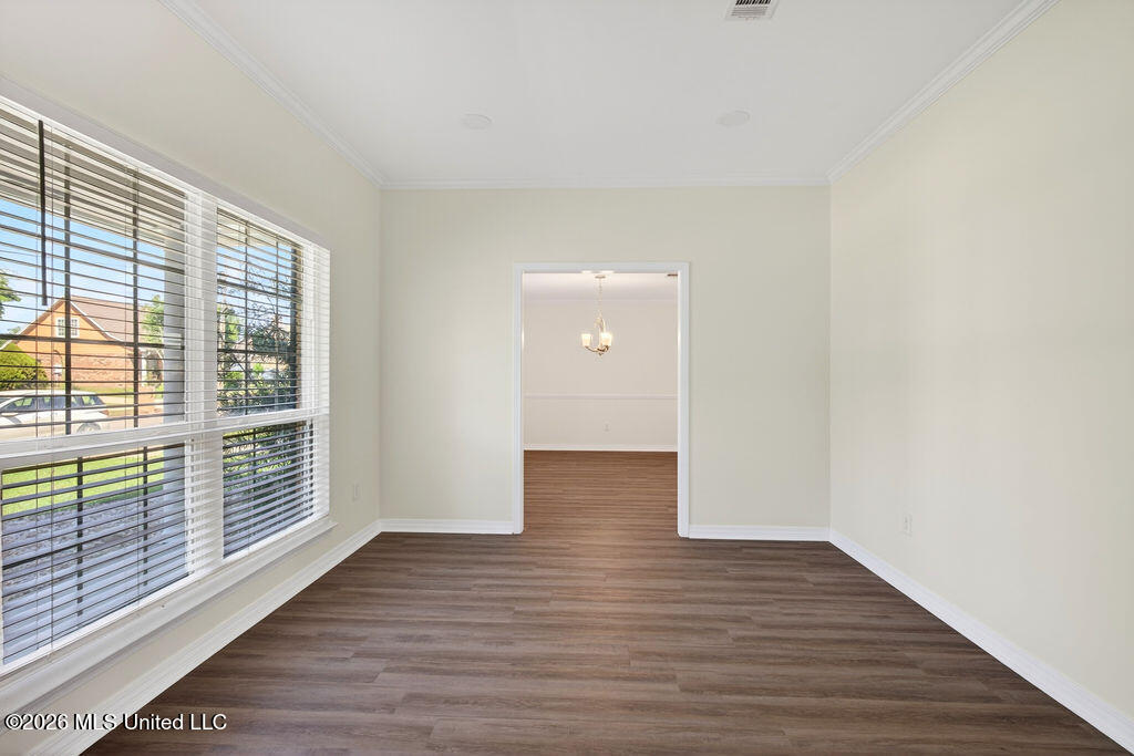 2365 Park Place Drive Property Photo 6