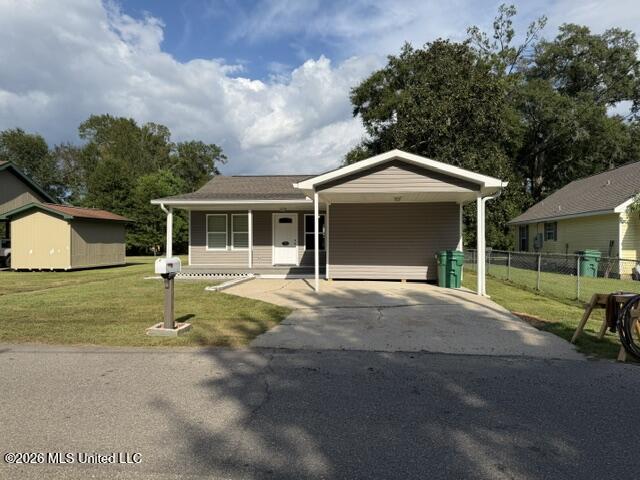 712 N Haugh Avenue Property Photo 4