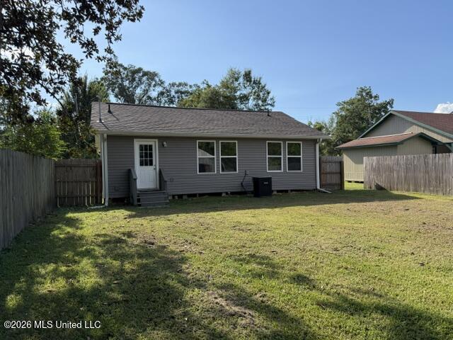 712 N Haugh Avenue Property Photo 6