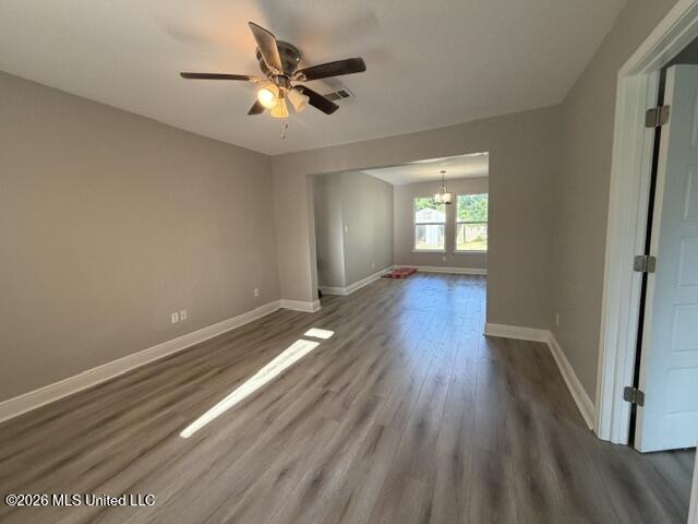 712 N Haugh Avenue Property Photo 10
