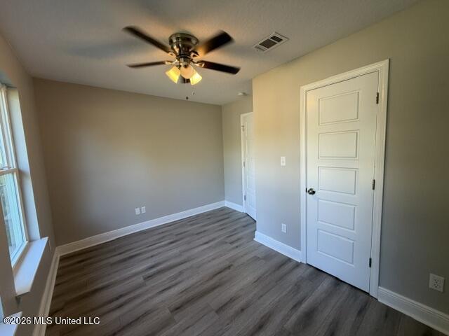 712 N Haugh Avenue Property Photo 23