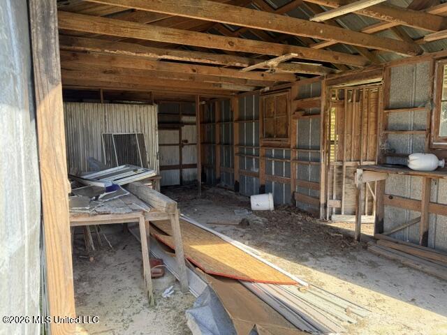 712 N Haugh Avenue Property Photo 29