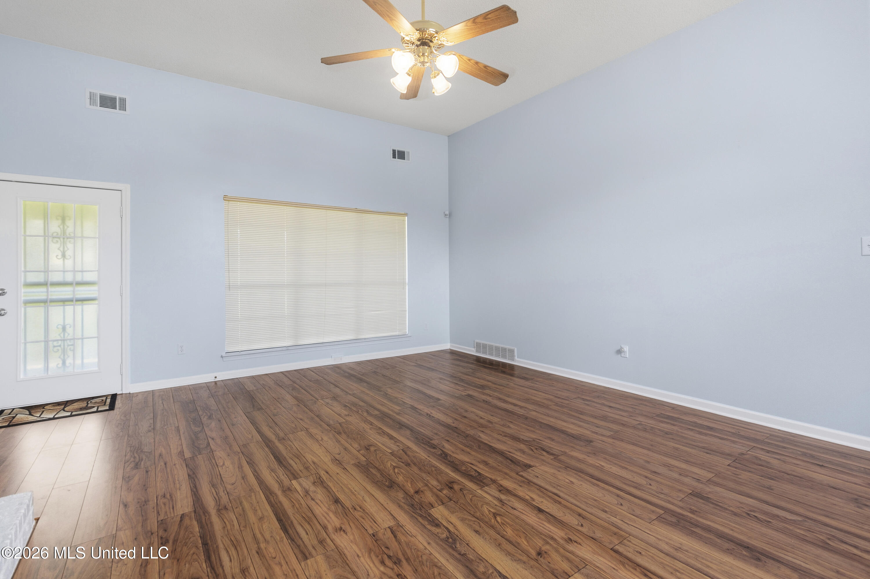 12749 Fox Run Drive Property Photo 4