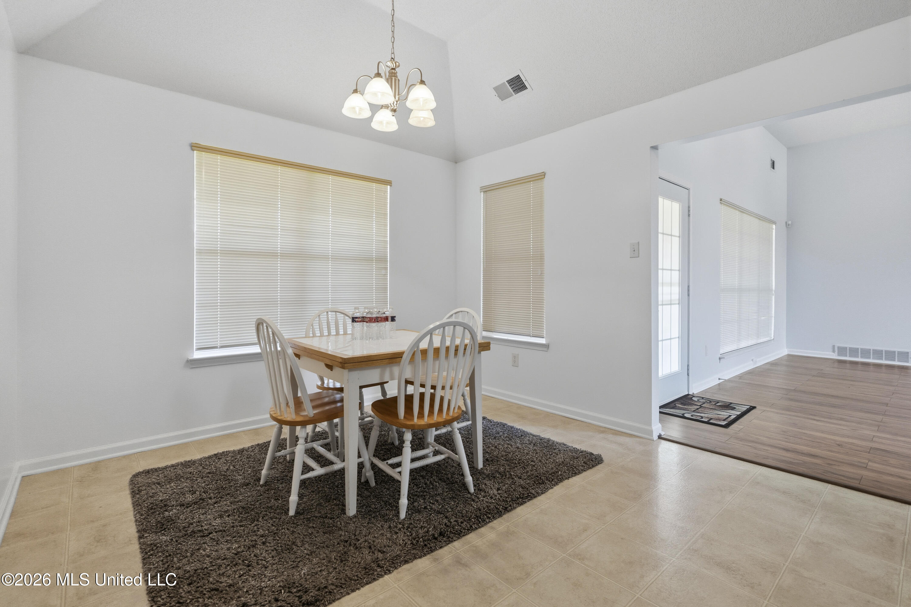12749 Fox Run Drive Property Photo 9