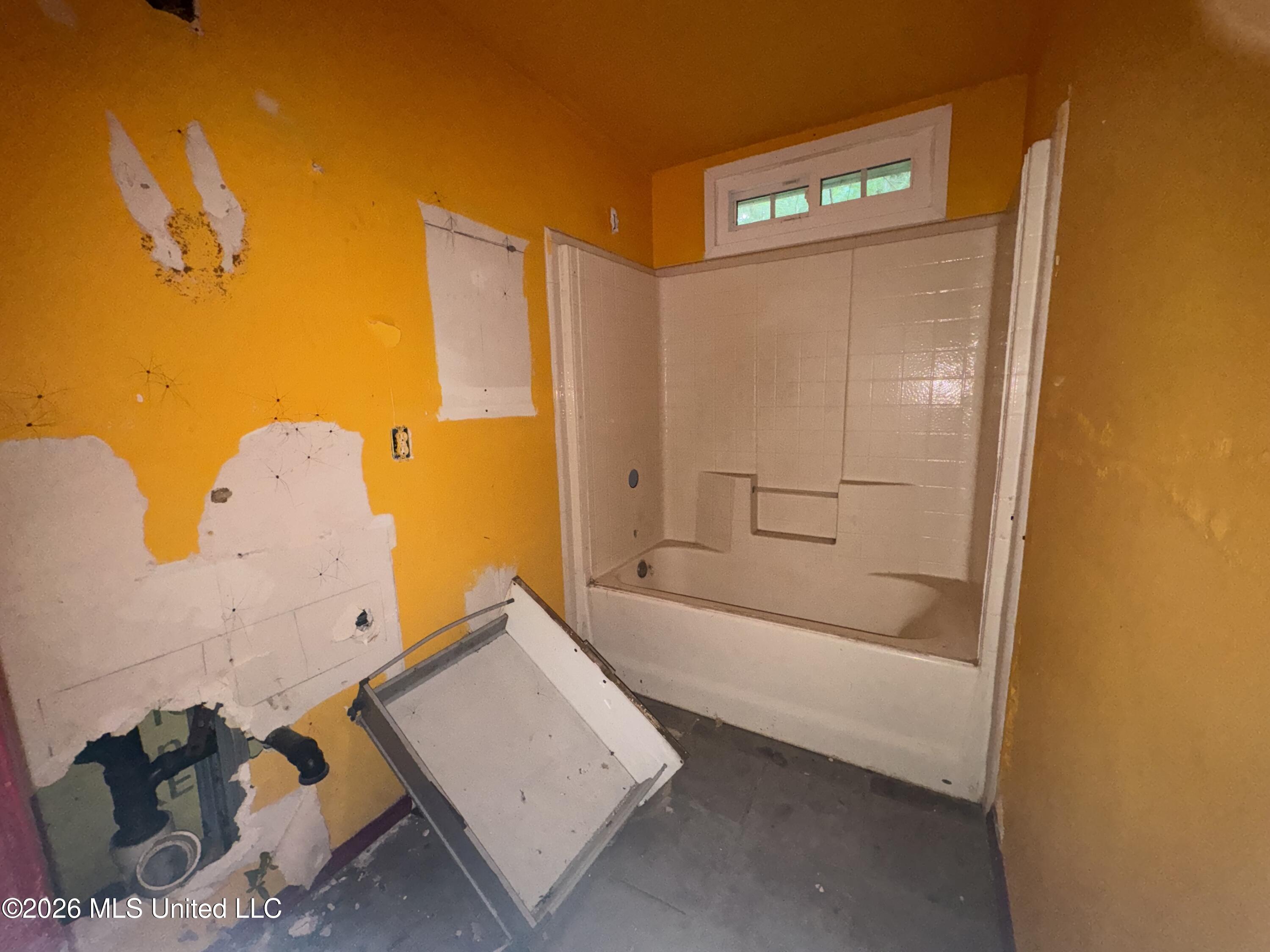 22074 Hightower Road Property Photo 12