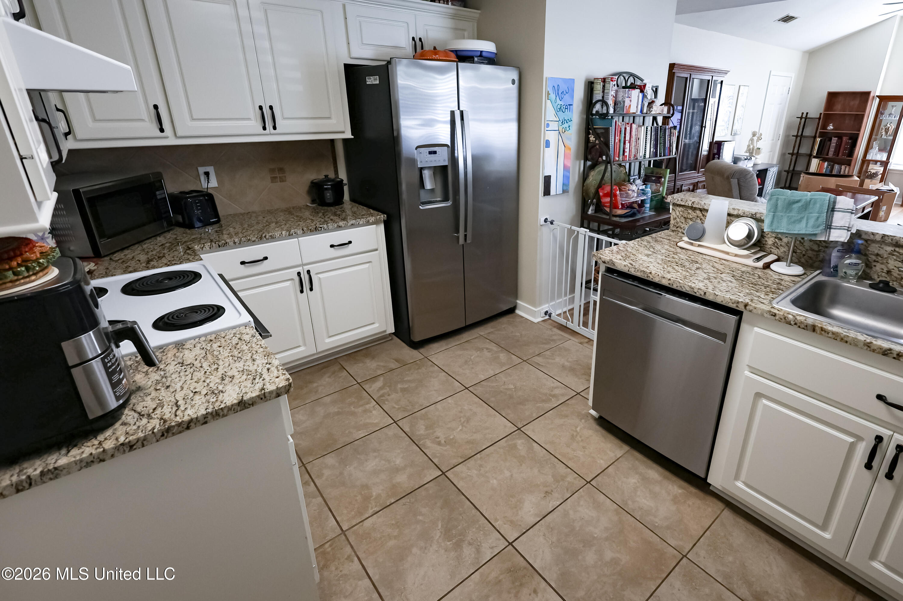486 Mockingbird Circle Property Photo 12