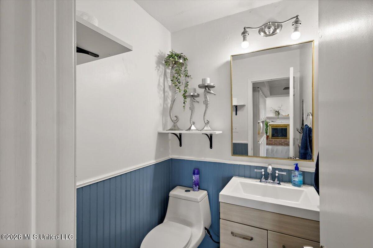 12 Lake Barnett Drive Property Photo 18