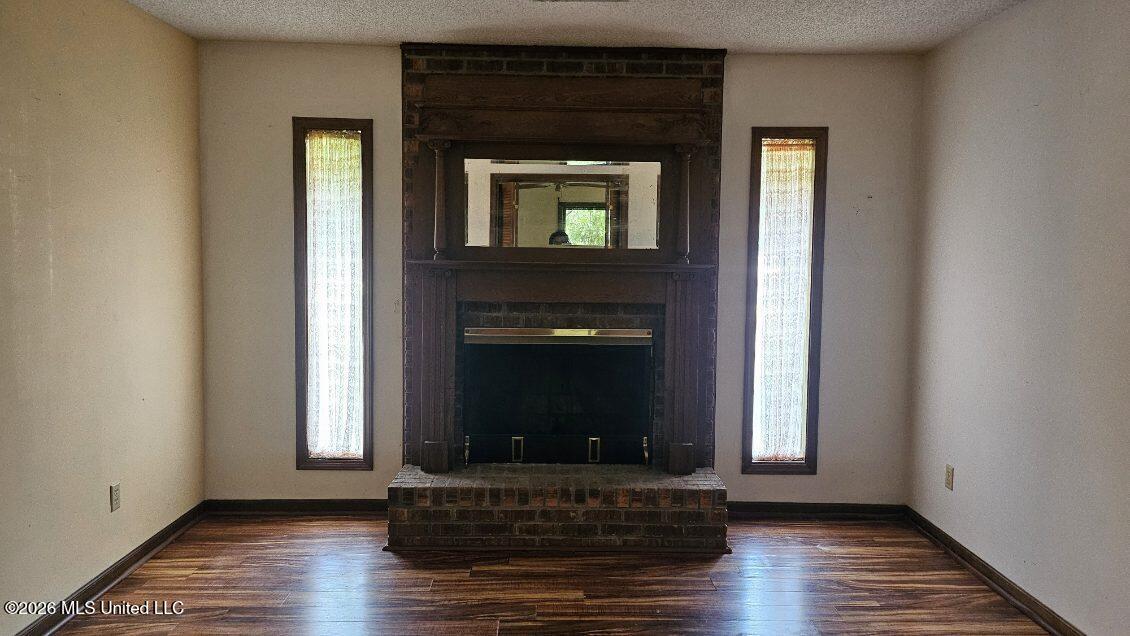552 Central Avenue Property Photo 2