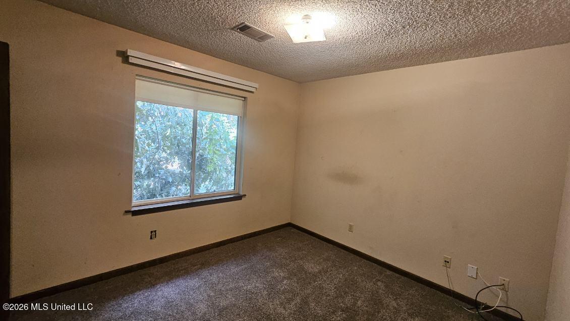 552 Central Avenue Property Photo 10