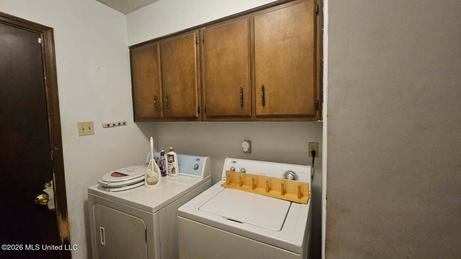 552 Central Avenue Property Photo 12