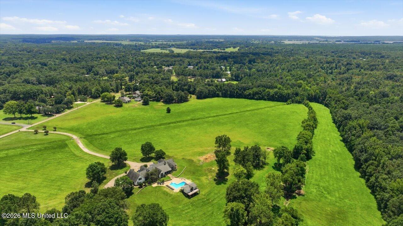 428 Country Club Road Property Photo 22