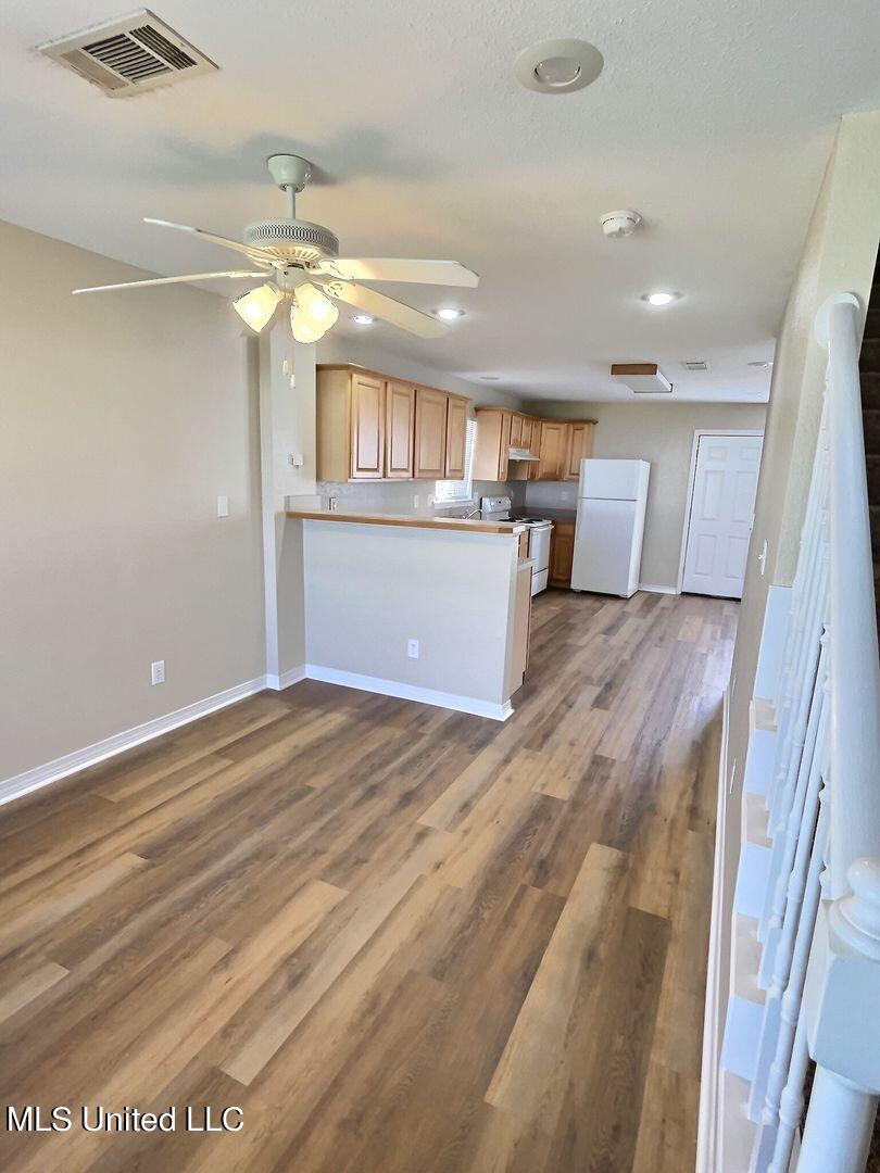 4713 Gibson Road Property Photo 2