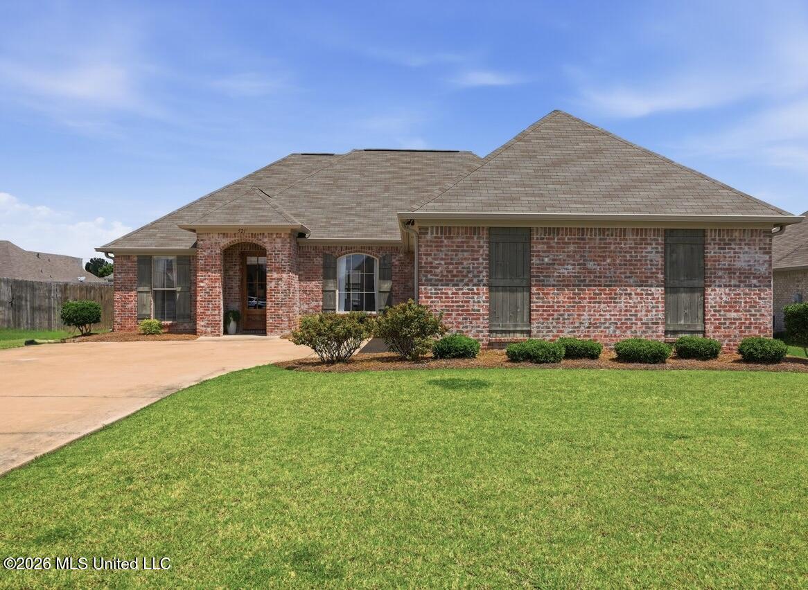 521 Carpenter Cove Property Photo 1