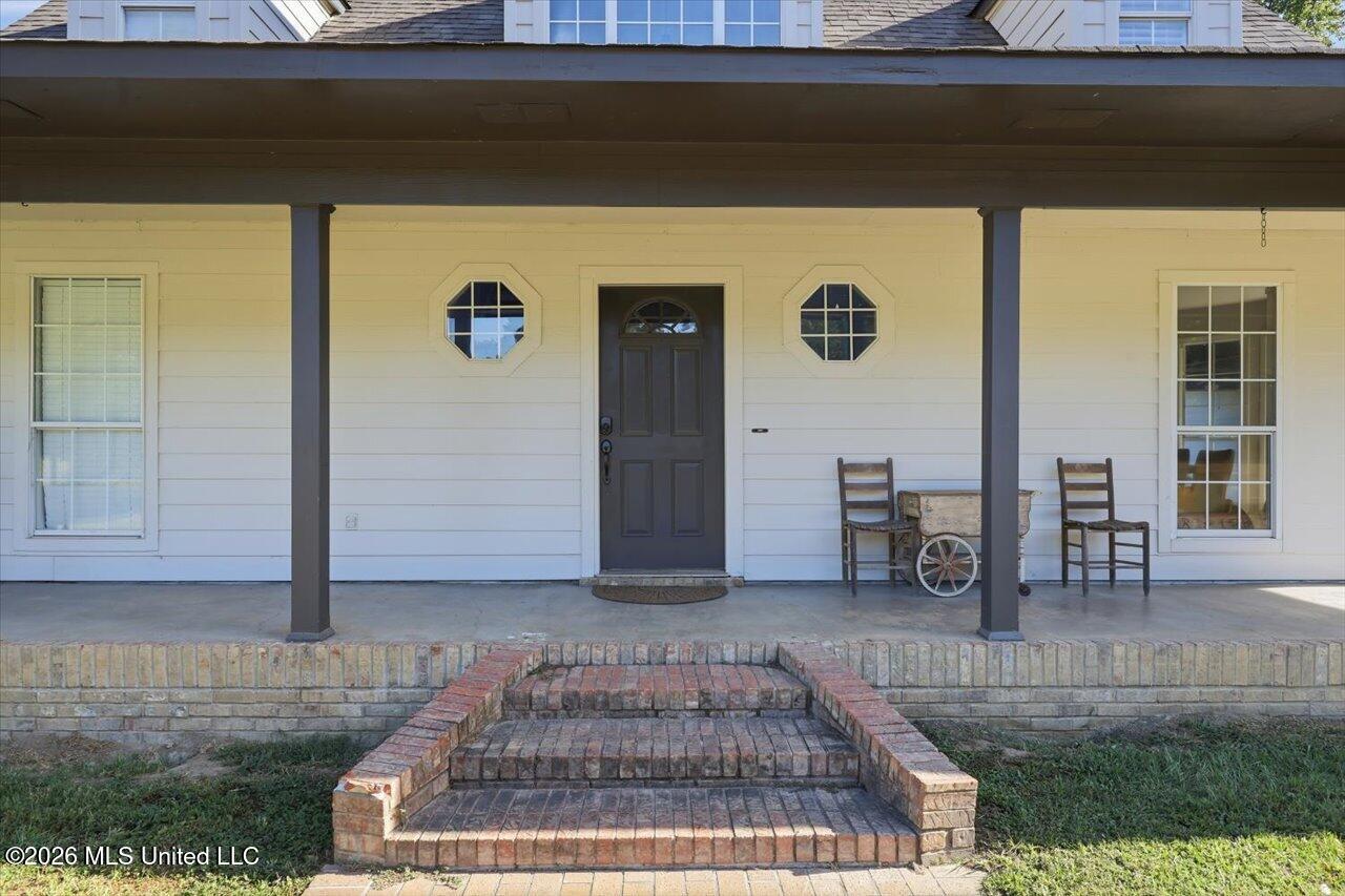 184 Holliday Trace Property Photo 5