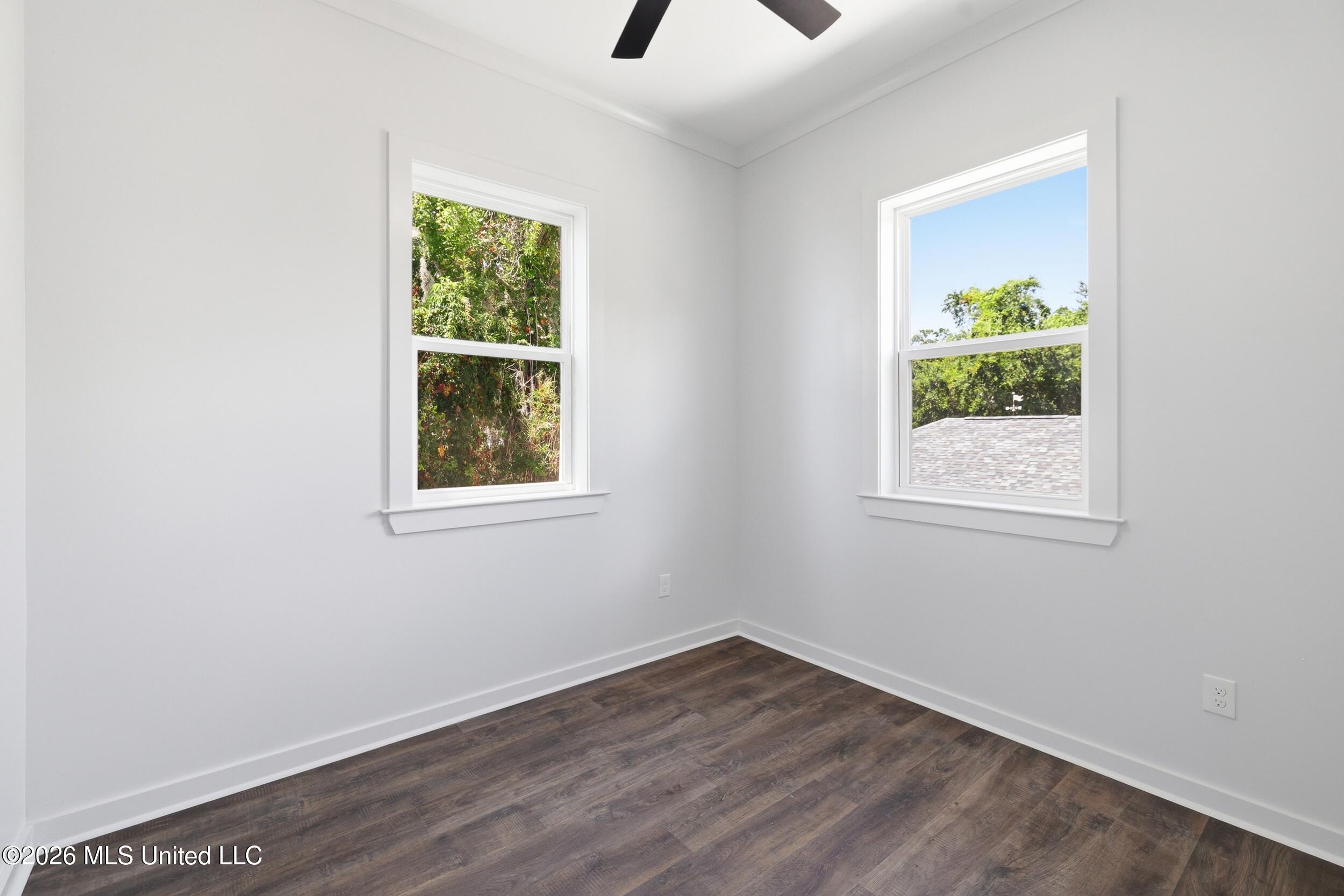 121 Keller Avenue Property Photo 19