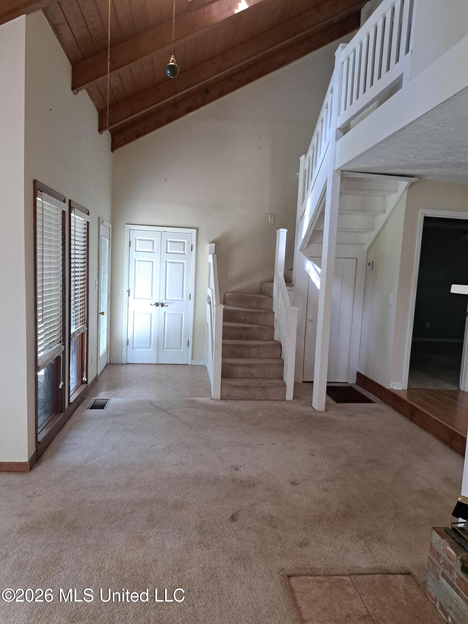 708 Laney Drive Property Photo 6