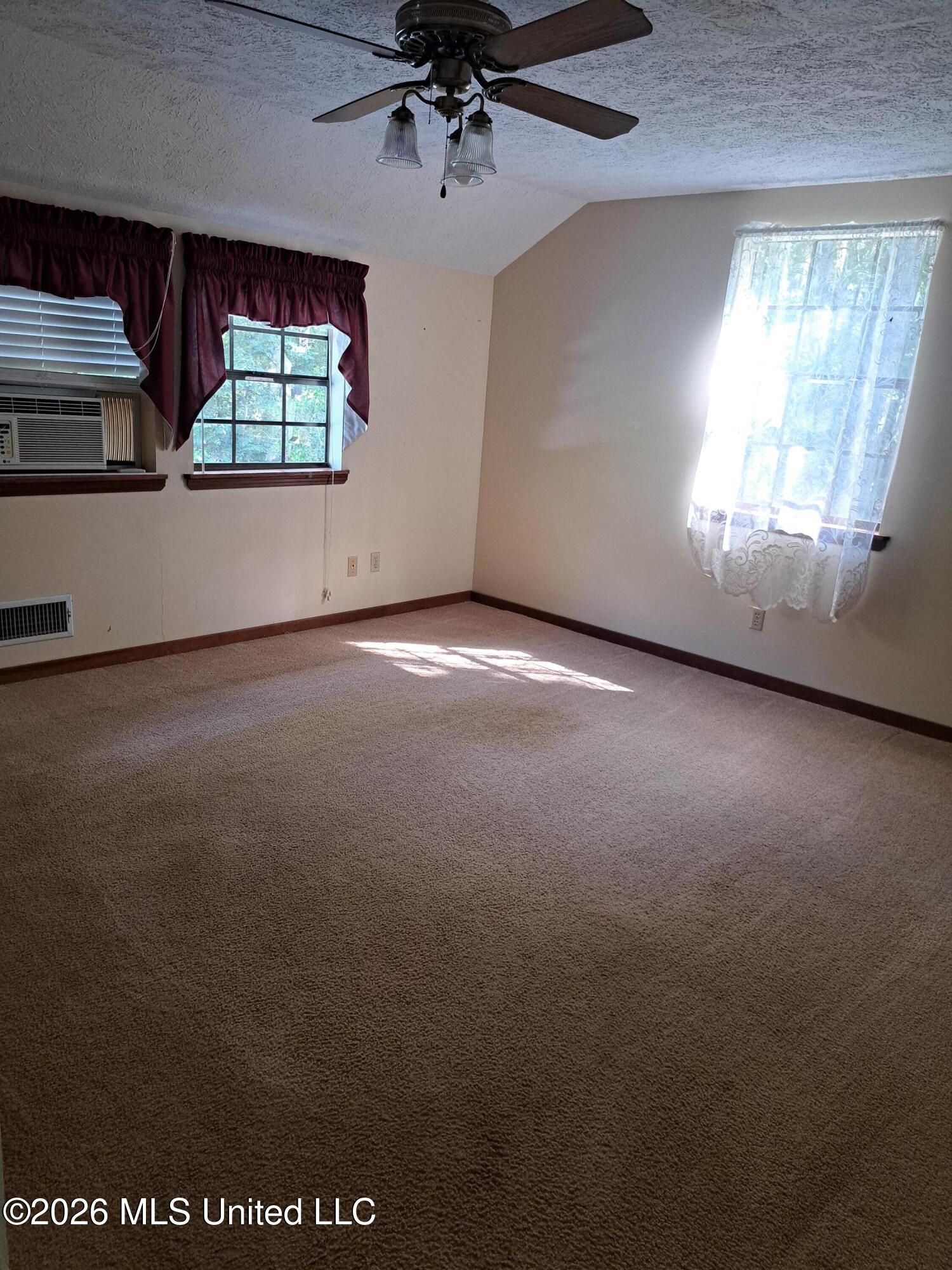 708 Laney Drive Property Photo 17