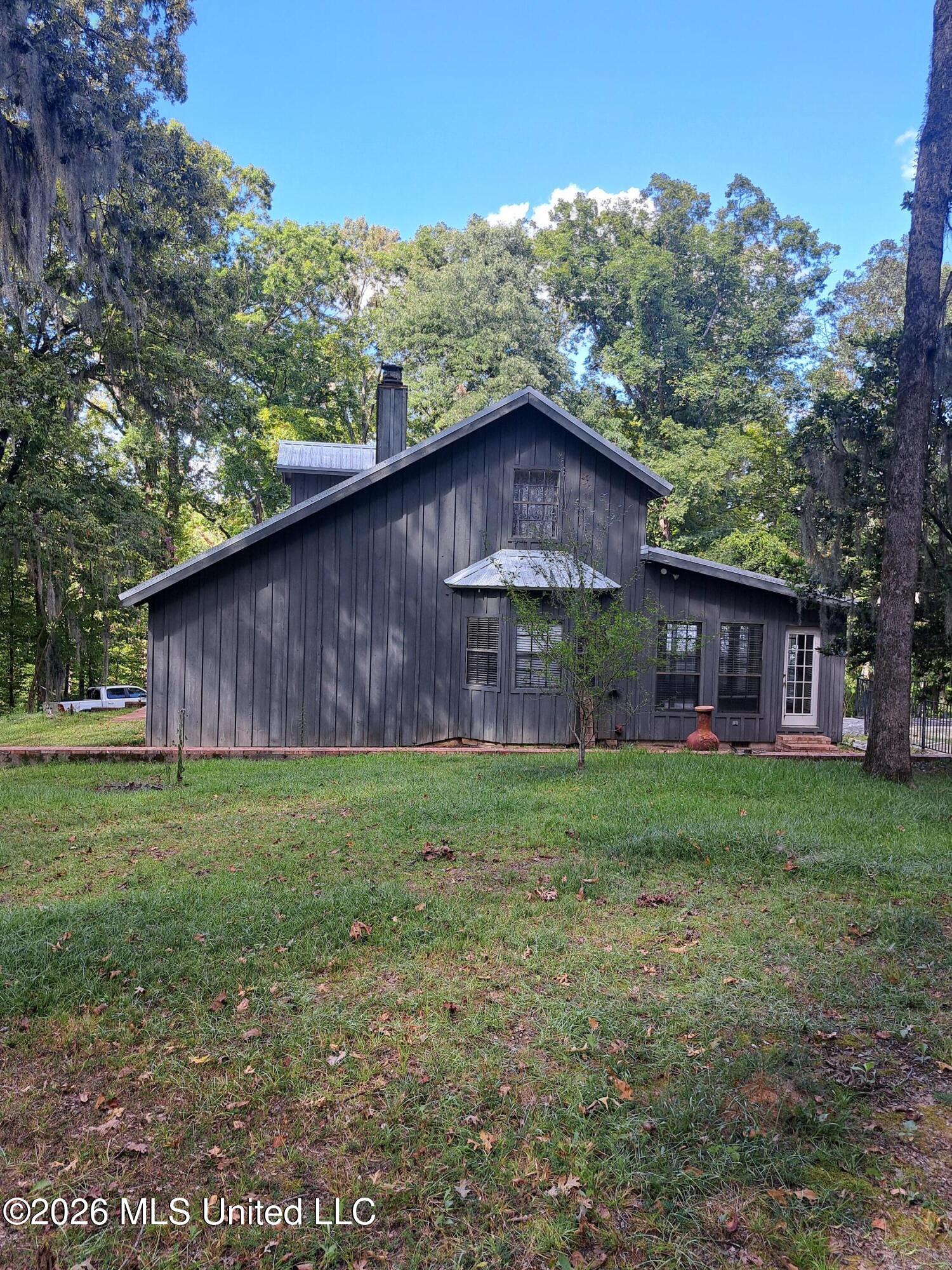 708 Laney Drive Property Photo 21