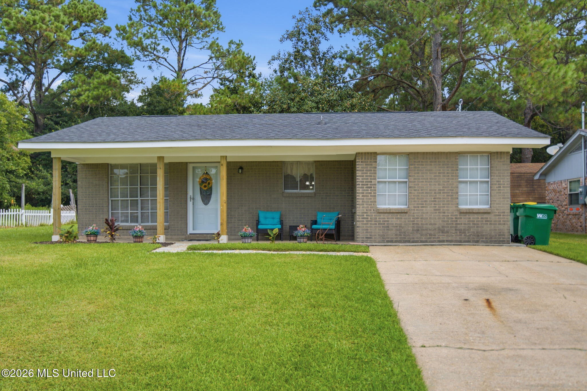 15504 Brandon Drive Property Photo 1