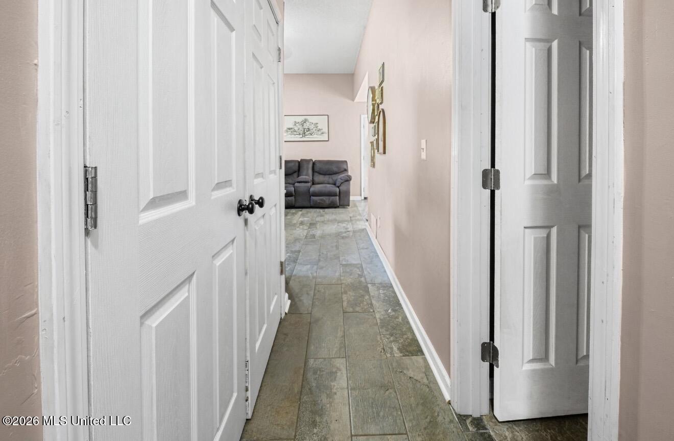 315 Ventura Cove Property Photo 14