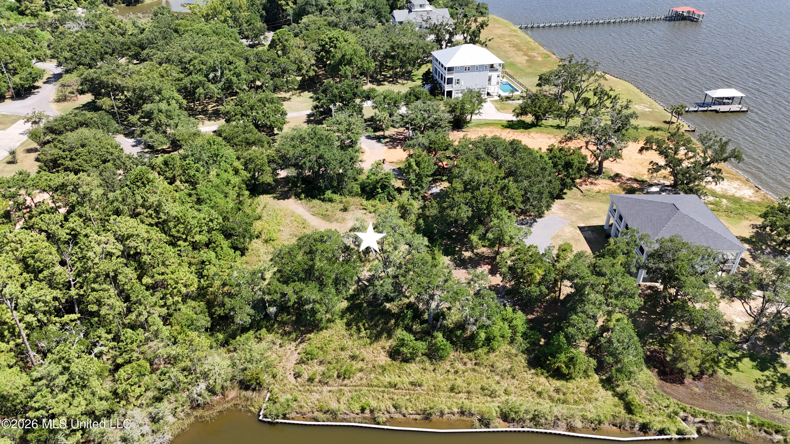 6209 Point Porteaux Road Property Photo 6