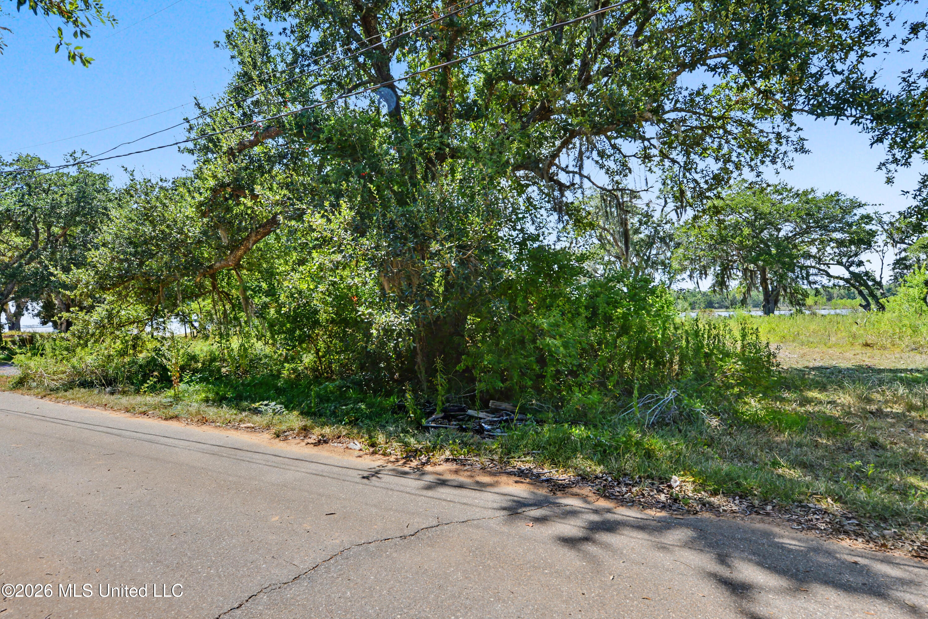 6209 Point Porteaux Road Property Photo 12