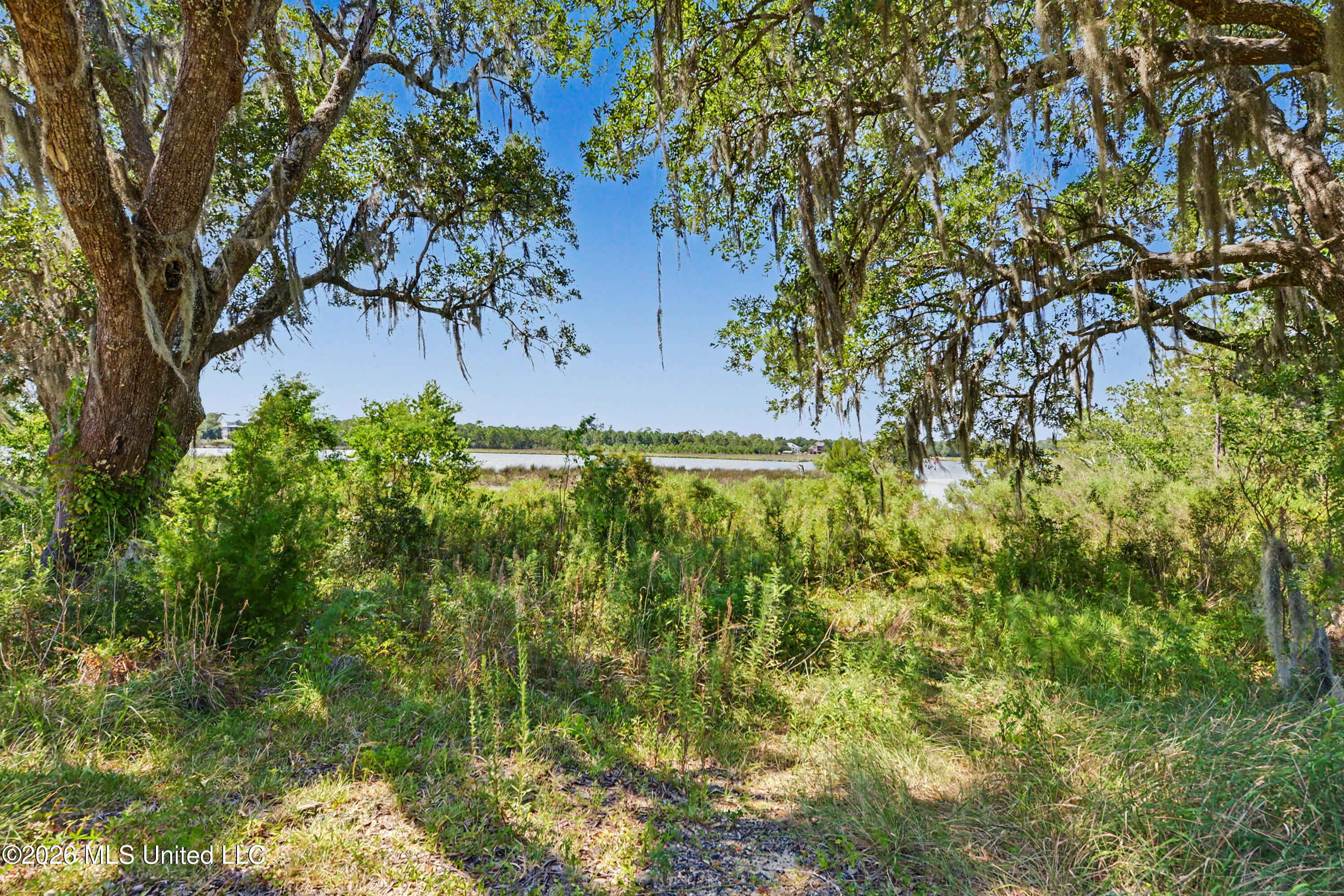 6209 Point Porteaux Road Property Photo 15