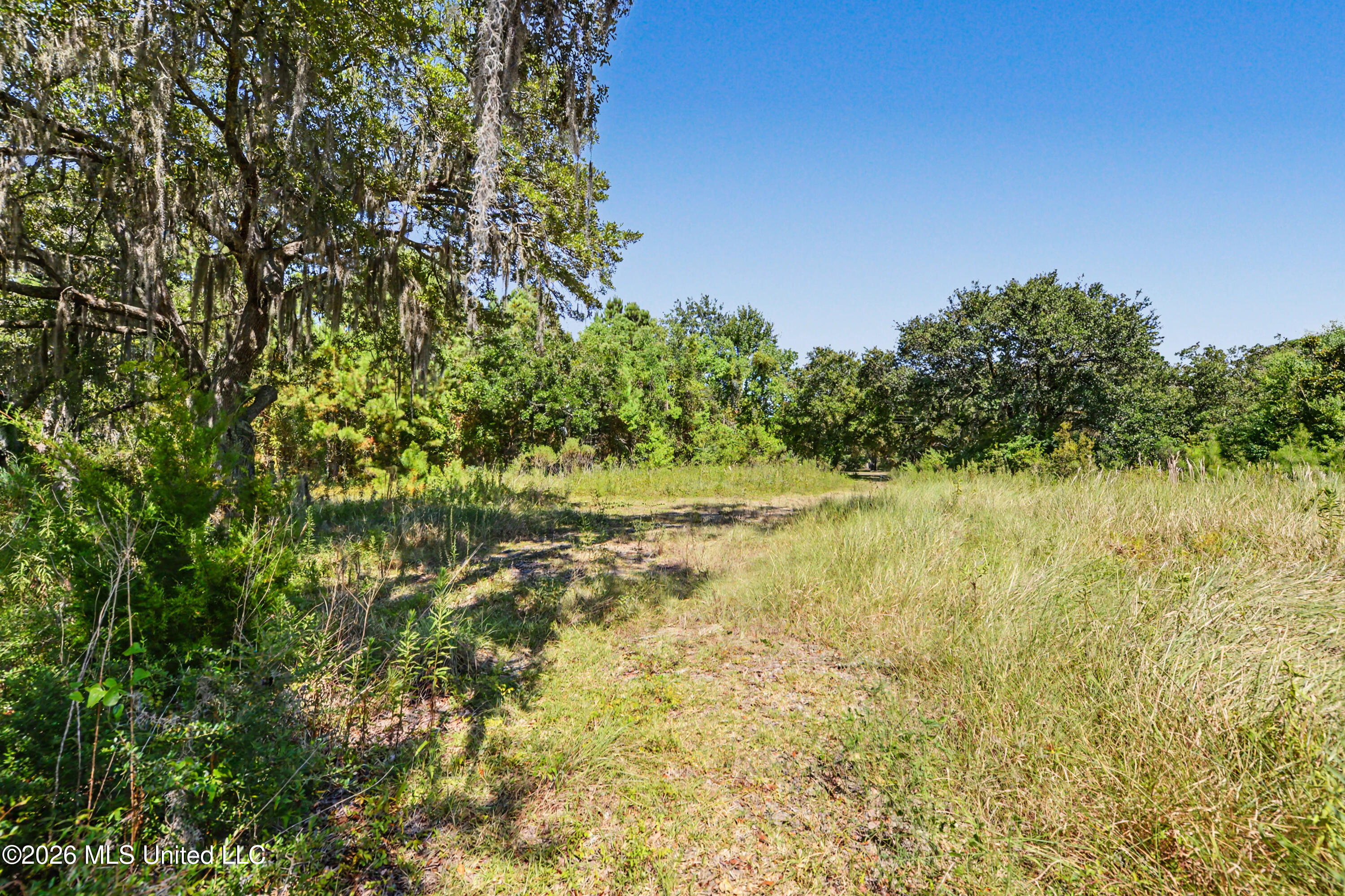 6209 Point Porteaux Road Property Photo 16