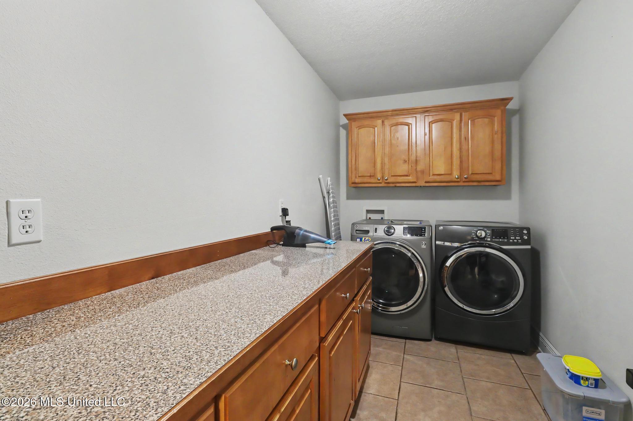 3417 N 11th Street Property Photo 16
