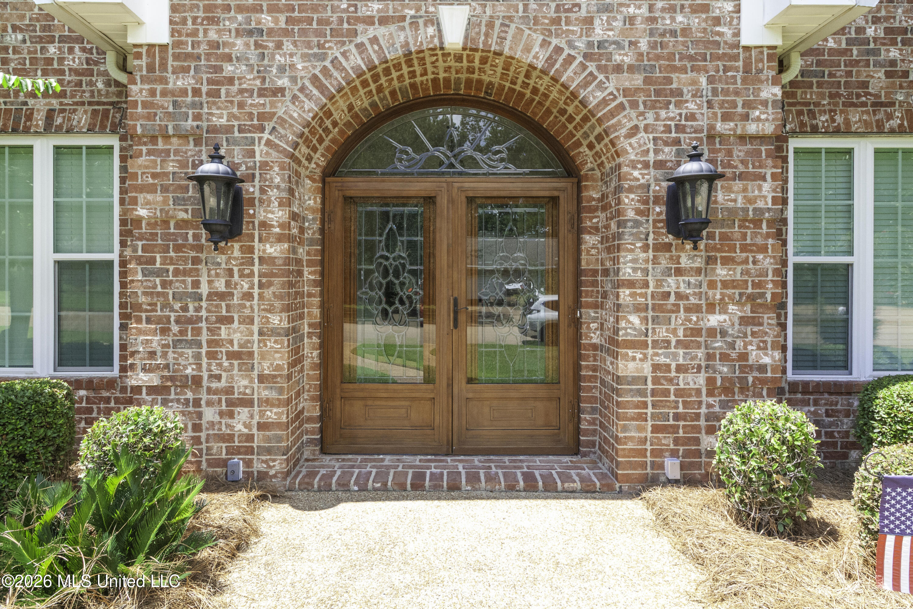 667 April Sound Property Photo 5