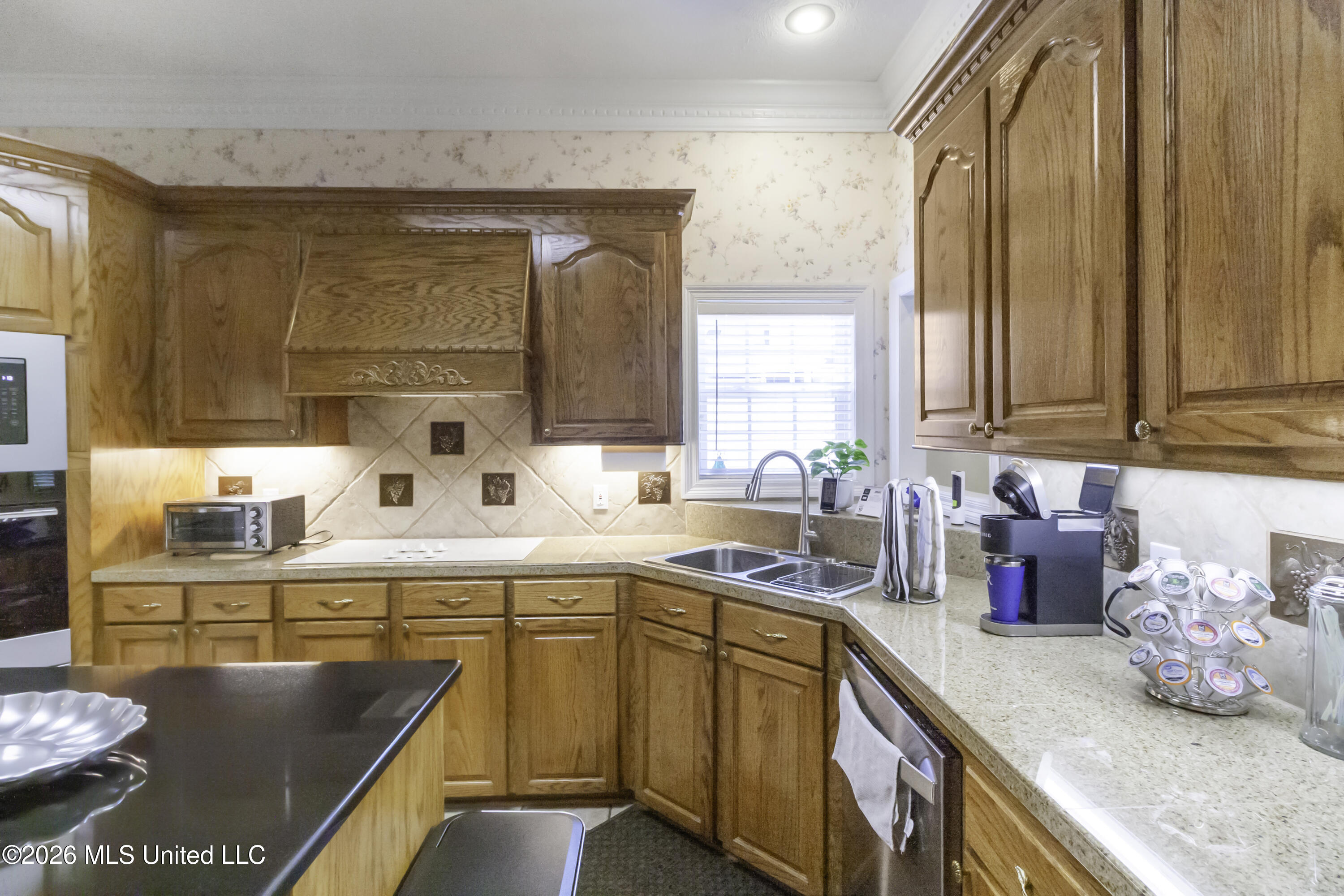 667 April Sound Property Photo 12