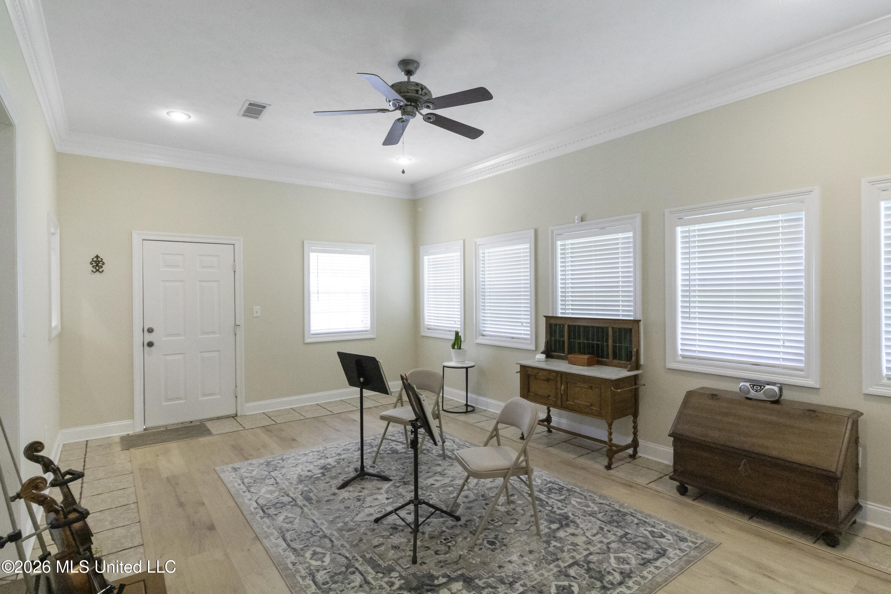 667 April Sound Property Photo 25