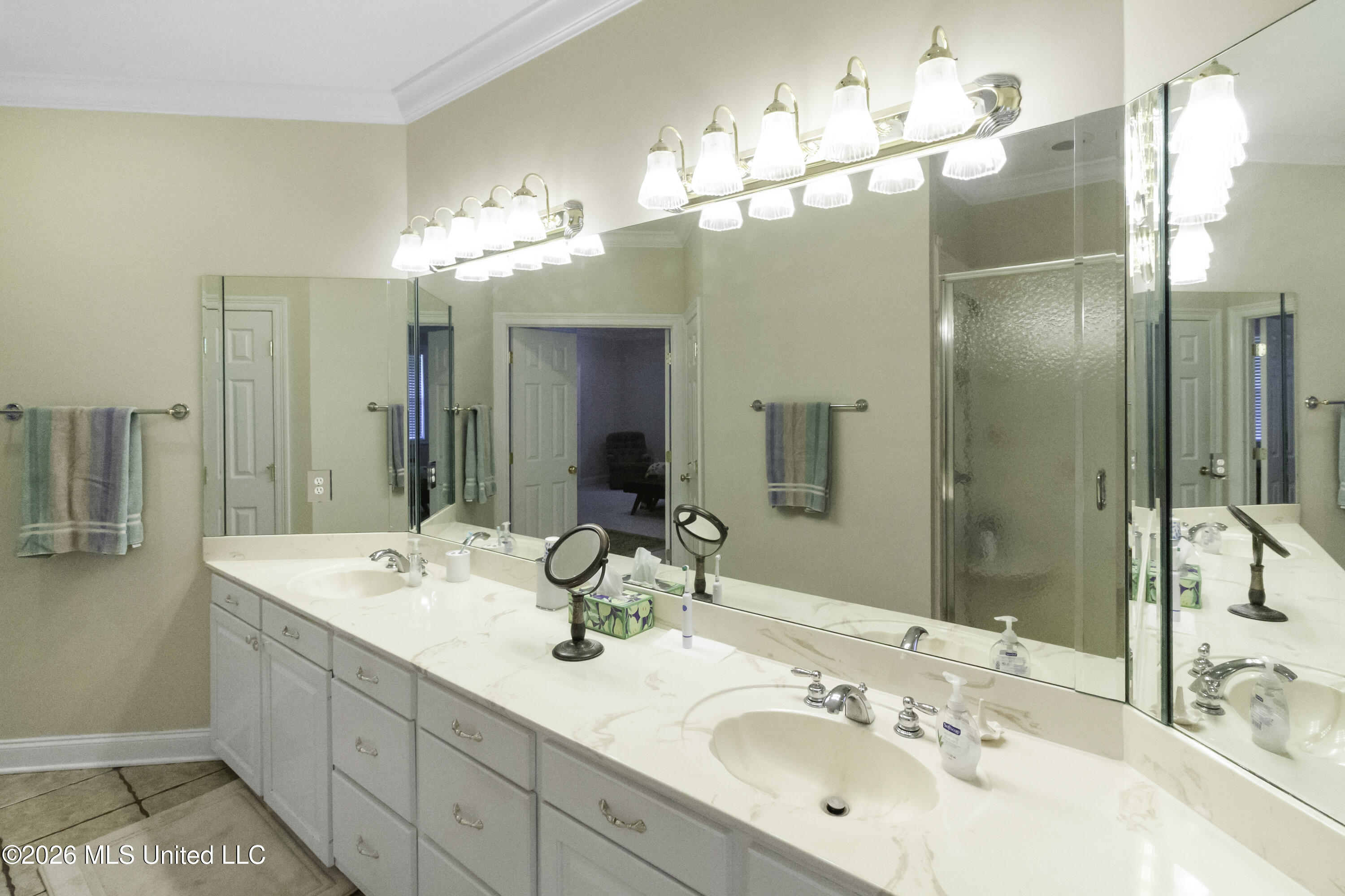 667 April Sound Property Photo 33