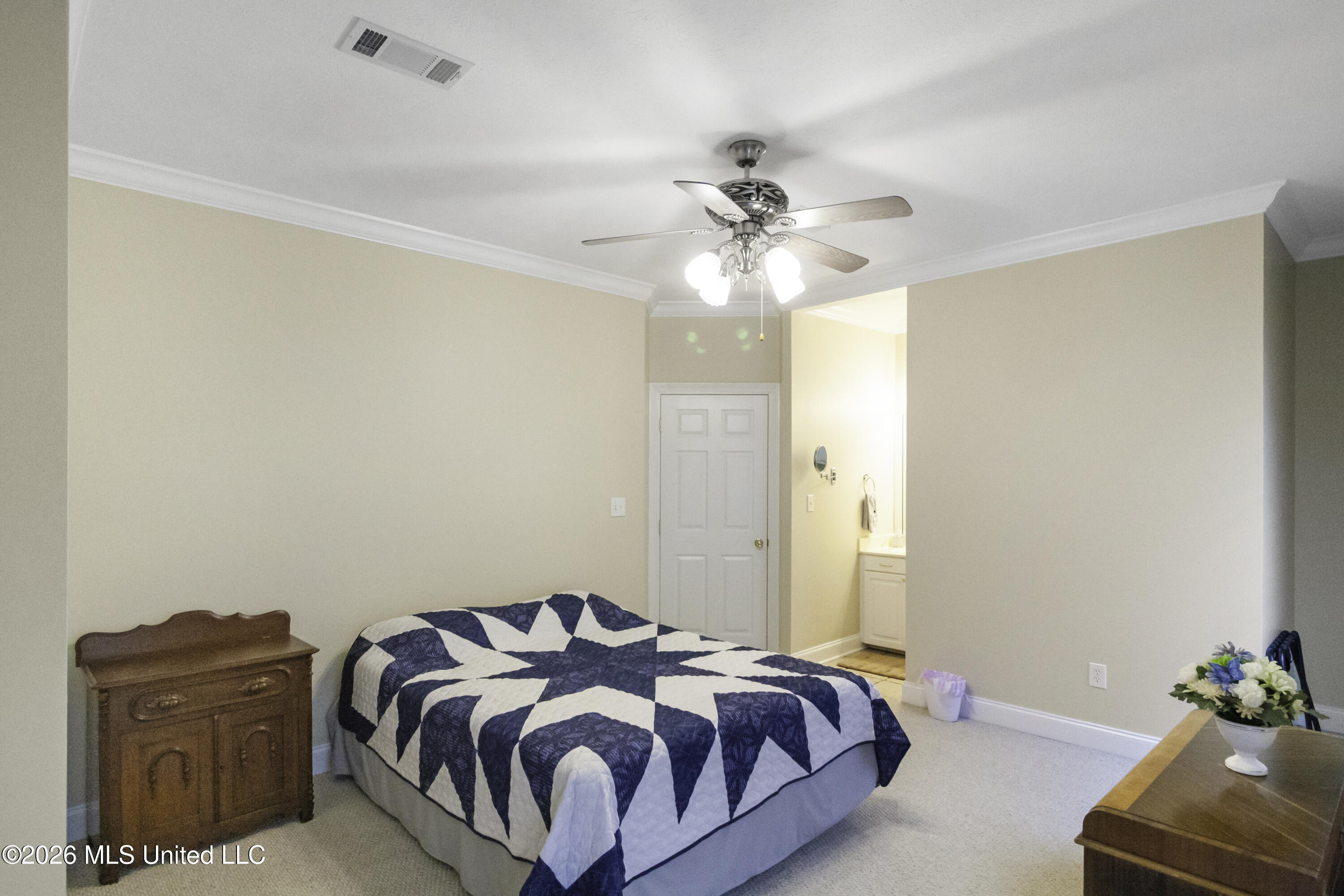 667 April Sound Property Photo 34